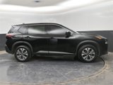 Used 2021 Nissan Rogue SV image 3