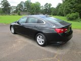 Used 2023 Chevrolet Malibu LT image 3