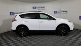 Used 2017 Toyota RAV4 SE image 4