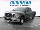 Used 2017 Nissan Titan SV image 2