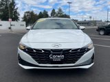 Used 2021 Hyundai Elantra SEL w/ Convenience + Premium Package image 6