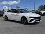New 2025 Hyundai Elantra SEL image 2
