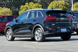 Used 2022 Kia Niro EX image 6