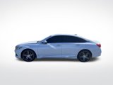 Used 2022 Honda Accord Touring image 2