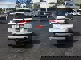 Used 2018 GMC Acadia SLE image 4