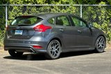 Used 2016 Ford Focus SE w/ SE Sport Package image 4