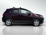 Used 2020 Chevrolet Trax LT w/ LT Convenience Package image 4