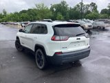 Used 2019 Jeep Cherokee Latitude Plus image 2