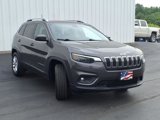 Used 2019 Jeep Cherokee Latitude Plus w/ Comfort/Convenience Group image 5
