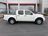 Used 2018 Nissan Frontier SV image 2