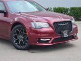 Used 2020 Chrysler 300 Touring L w/ Value Package image 2