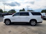 Used 2023 Chevrolet Suburban Premier image 4