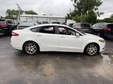 Used 2016 Ford Fusion SE image 4