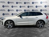 Used 2022 Volvo XC60 B6 R-Design w/ Advanced Package image 2