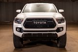 Used 2022 Toyota Tacoma TRD Off-Road image 2