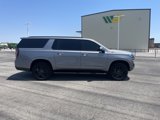 Used 2021 Chevrolet Suburban Z71 w/ Z71 Signature Package image 4