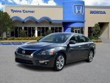 Used 2013 Nissan Altima 2.5 SV w/ 2.5SV Convenience Pkg image 2