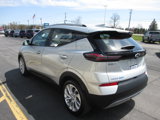 Used 2022 Chevrolet Bolt EUV LT w/ Comfort Package image 5