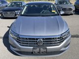 Used 2021 Volkswagen Jetta SE image 2