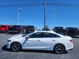 Used 2022 Chevrolet Malibu LT image 4