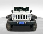 Used 2015 Jeep Wrangler Unlimited Rubicon w/ Connectivity Group image 2