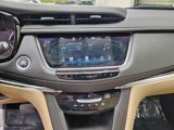 Used 2017 Cadillac XT5 FWD image 3