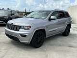 Used 2018 Jeep Grand Cherokee Altitude image 2
