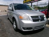 Used 2010 Dodge Grand Caravan SXT image 5
