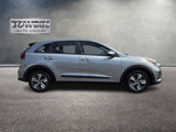 Certified 2022 Kia Niro LXS image 3