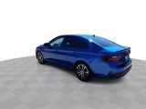 Used 2023 Volkswagen Jetta Sport image 6
