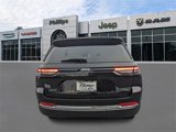 New 2025 Jeep Grand Cherokee Laredo X image 5