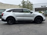 Used 2021 Kia Sorento LX image 2