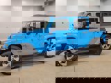 Used 2018 Jeep Wrangler Unlimited Sahara w/ Connectivity Group image 4