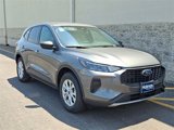 Used 2025 Ford Escape Active w/ Cold Weather Package image 2