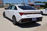 New 2025 Hyundai Elantra SEL image 2