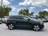 Used 2021 Volvo XC40 T4 Momentum w/ Protection Package Premier image 4
