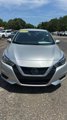 Used 2021 Nissan Versa SV image 2