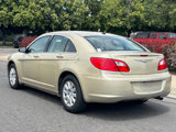 Used 2010 Chrysler Sebring Touring image 3