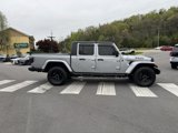 Used 2021 Jeep Gladiator Willys image 4