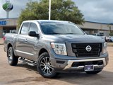 Used 2021 Nissan Titan SV w/ SV Convenience Package image 2
