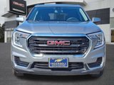 Used 2024 GMC Terrain SLE image 2