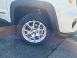 Used 2023 Jeep Renegade Latitude w/ Premium Group image 2