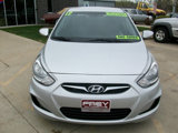 Used 2012 Hyundai Accent GS image 3