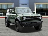 Used 2023 Ford Bronco Outer Banks w/ Sasquatch Package image 3