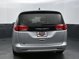 Used 2023 Chrysler Voyager LX image 5