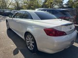 Used 2014 INFINITI Q60 Convertible w/ Premium Package image 3