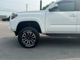 Used 2021 Toyota Tacoma TRD Sport w/ Technology Package image 2