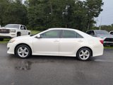 Used 2014 Toyota Camry L image 5