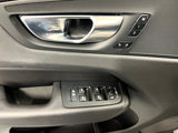 Used 2023 Volvo XC60 B5 Plus image 6