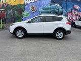 Used 2013 Toyota RAV4 LE image 2